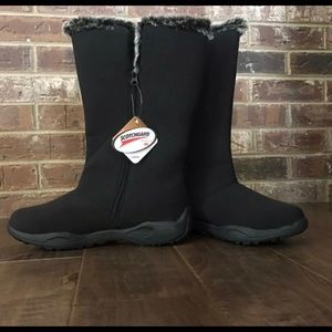 Propet Womens Madison Tall Zip boot size 9